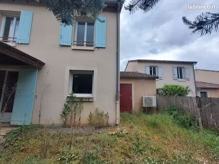 maison à bonnes