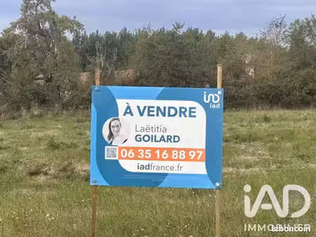 terrain 2260 m² saint-jean-de-sauves