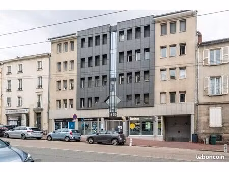 bureaux 624 m²