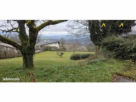 terrain 9 pièces 1034 m²