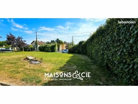 terrain 500 m² leyment