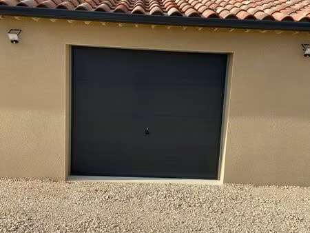 garage clos et sécurisé