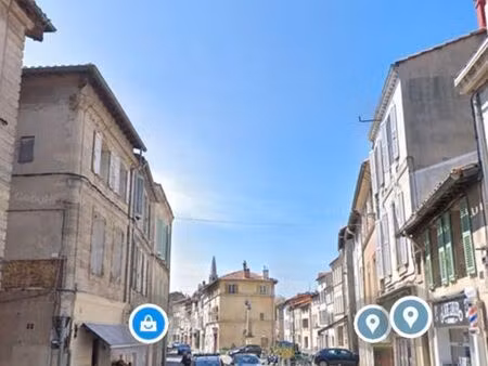 local commercial à louer