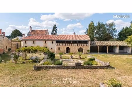 propriété 13 pièces 397 m²