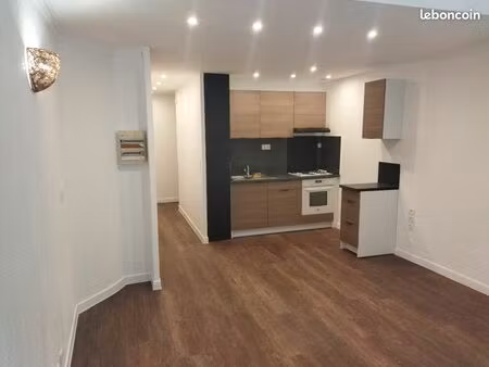 appartement t3 traversant avec parking privatif – 53 95 m² – rue jean jaurès