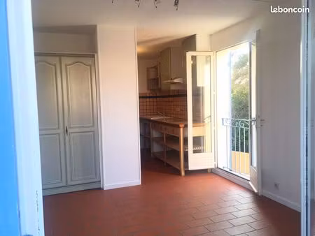 studio 1 pièce 24 m²