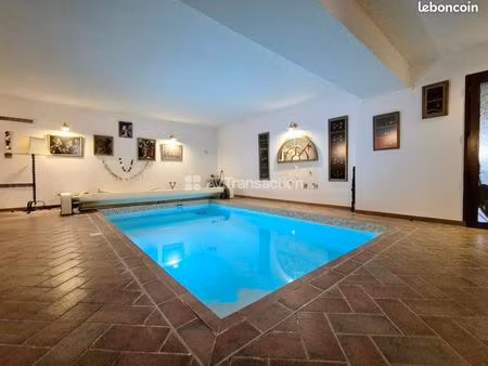 maison 6 pièces 192 m²