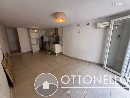 maison de village 3 pièces 56 m²