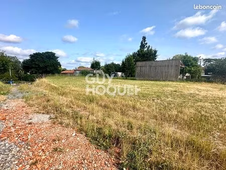 terrain auchay sur vendee