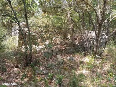 terrain 6 100 m² trans en provence