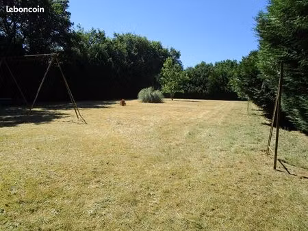 terrain 2 675 m² saint avaugourd des landes