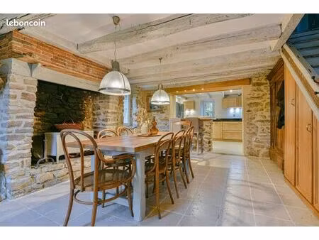 longère 7 pièces 163 m²