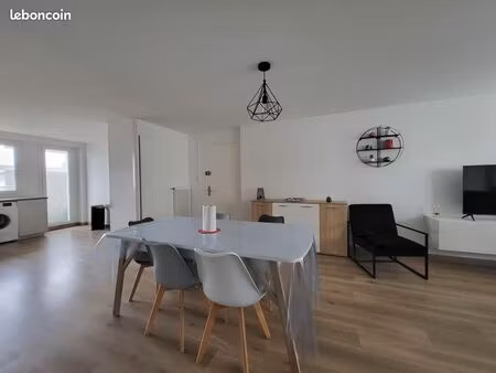appartement 5 pièces 100 m²