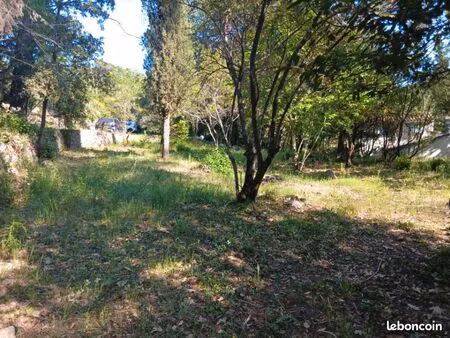 terrain 1 425 m² neoules