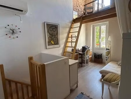 maison en duplex 48m² + cave 24m²- fayence (var)