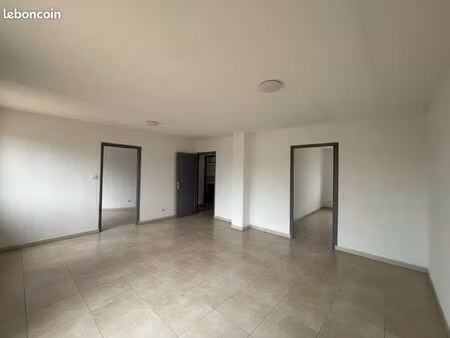 appartement 3 pièces 69 m²