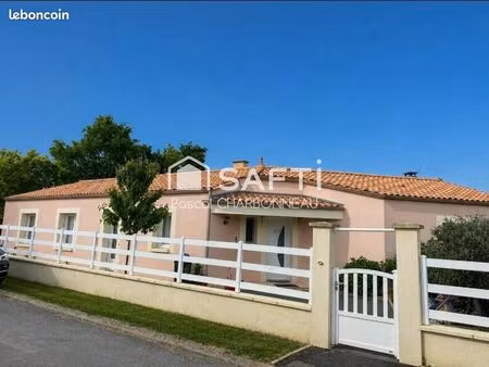 maison 7 pièces 127 m²