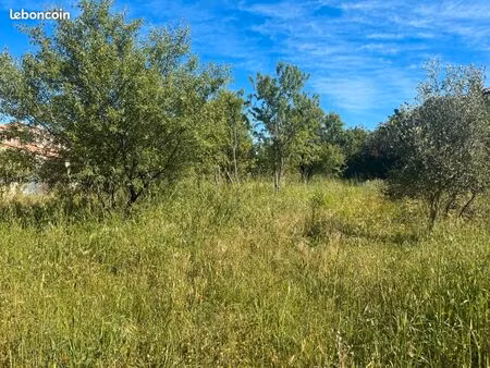 terrain 300 m² la farlede