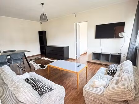 grand t3 rénové – 73 m² – balcon  parking privé  résidence sécurisée – hyères gare