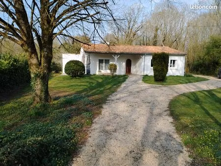 vend maison totalement rénovée