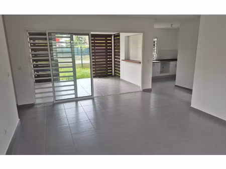 appartement cayenne 80.53 m² t-3 à vendre  184 800 €