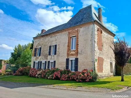 maison 6 pièces 158 m²