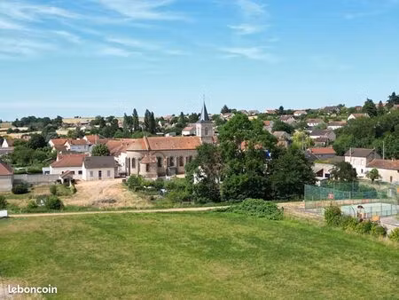 terrain 1047 m² saint-loup
