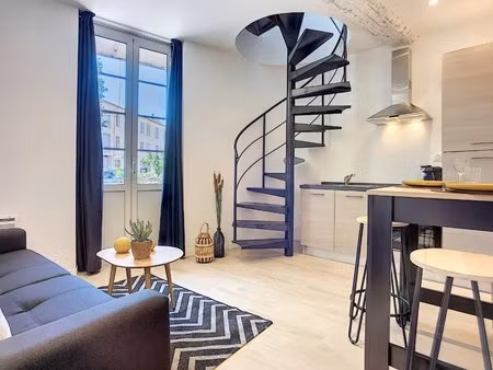 location etudiante - 2p en duplex refait à neuf. climatisé  quartier vauban