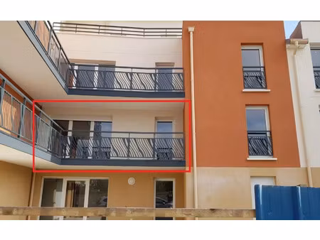 location appartement  42.1 m² t-2 à saint-fargeau-ponthierry  776 €