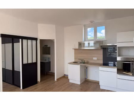 location appartement  m² t-2 à saint-germain-village  470 €