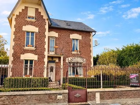 maison 7 pièces 143 m²