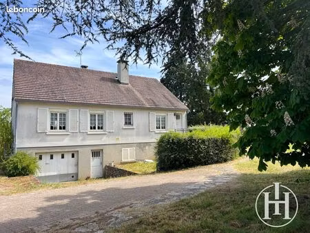 maison 7 pièces 161 m²