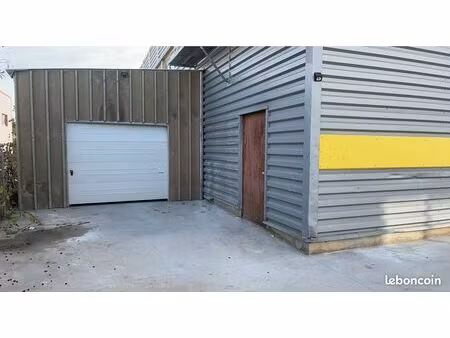 zone de stockage + hangar fermé - six-fours les plages
