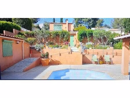 villa 6 pièces 142 m²