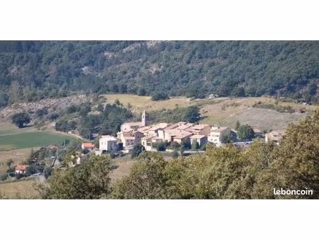 terrain 1 420 m² le brusquet