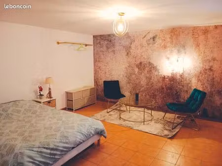 à vendre – t3 50m² meublé – résidence le castellas à sainte-croix-du-verdon
