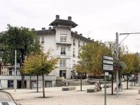local 100 m² vittel centre