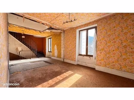 maison 8 pièces 180 m²