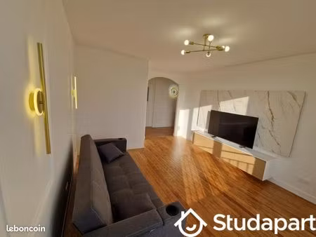 chambre 1 pièce 22 m²