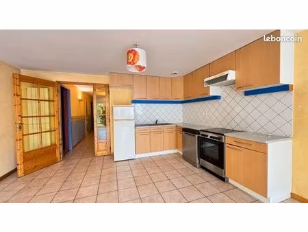 appartement 3 pièces 110 m²