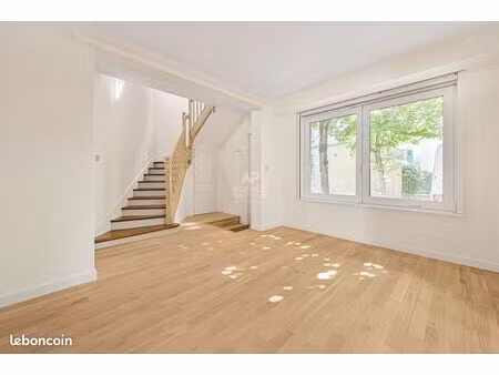 maison de ville 5 pièces 90 m²