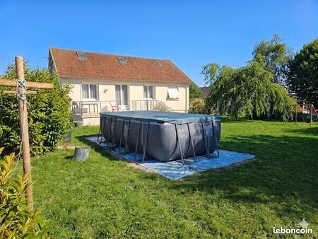 belle maison avec jardin