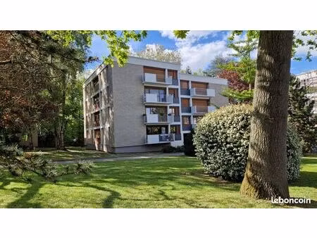 t3 lumineux dans résidence tout juste rénovée
