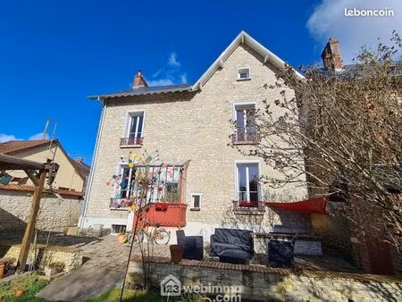 maison 6 pièces 160 m²