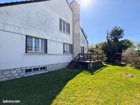 maison 6 pièces 178 m²