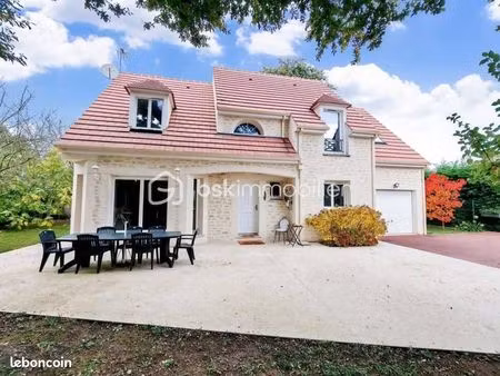 villa 7 pièces 177 m²