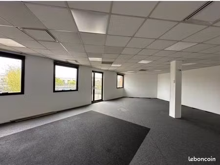 bureau 86 m2 direct proprietaire