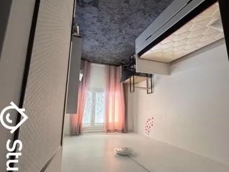 chambre 1 pièce 10 m²