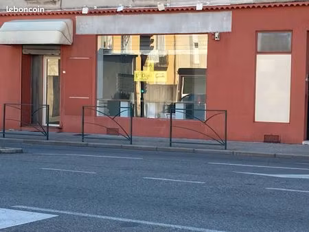 local commercial à louer - emplacement exceptionnel