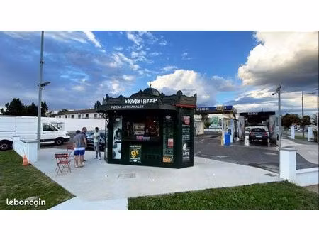 vends fond de commerce kiosque à pizzas
